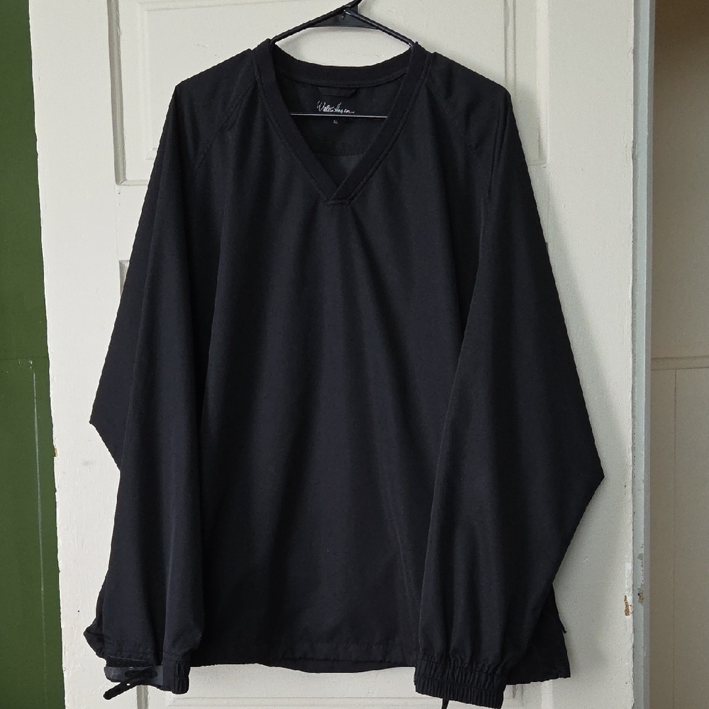 Black V- Neck Pullover Jacket, Walter Hagen Brand.